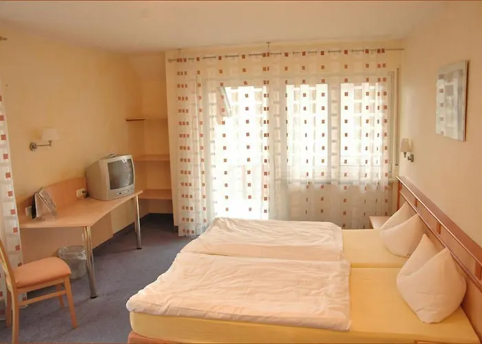 Gasthaus Gruner Baum Hotel Werbach photo