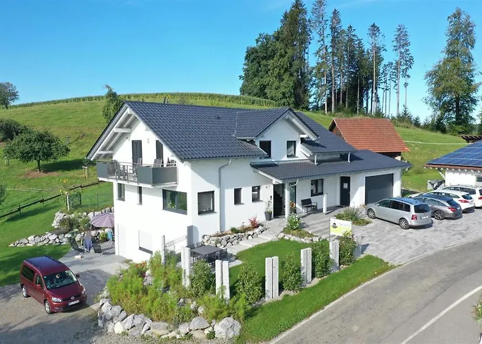 Haus Am See - Ferienwohnungen Neukirch  photo