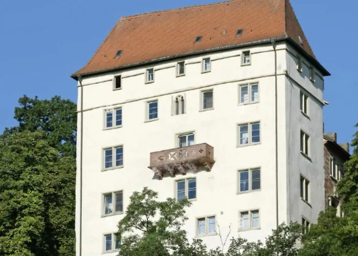 Schloss Neuburg Hotel Obrigheim photo