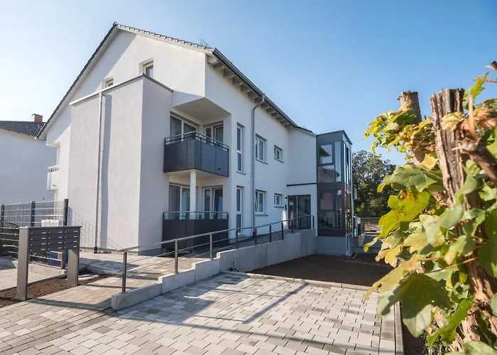 Photo de Charmantes 2-Zi.-Apartment Naehe S-Bahn Leimen 