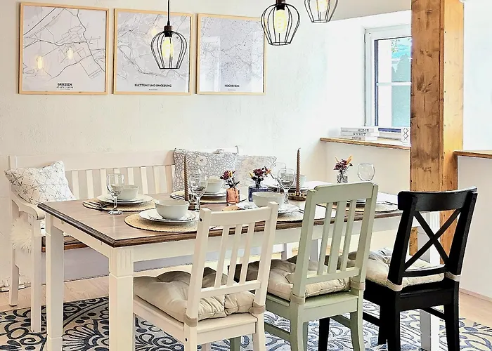 Apartment Suedwind - Beautiful Premium Apartment With 2 Bedrooms Near Rhine Falls & Zurich Airport In Klettgau Weisweil  photo