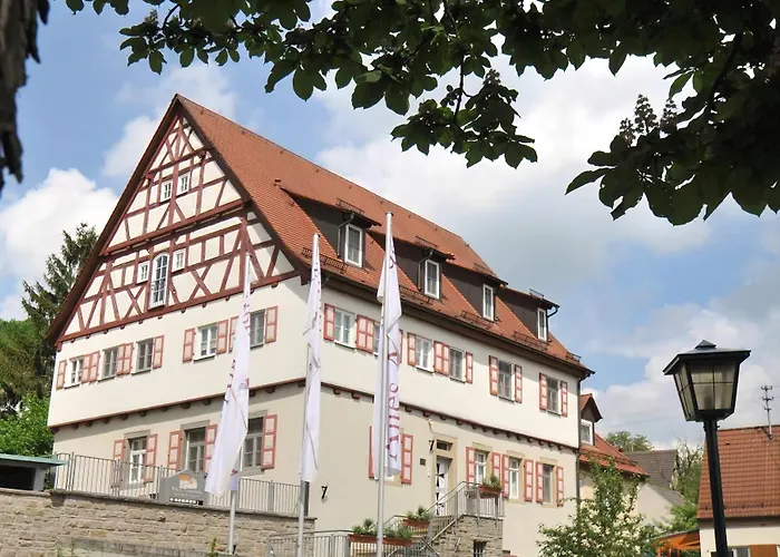 Photo de Hotel Altes Amtshaus, 3 à Mulfingen
