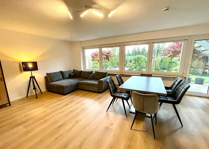 Ruhige Auszeit Am Ortsrand - Modern Und Gemuetlich Apartment Althutte photo