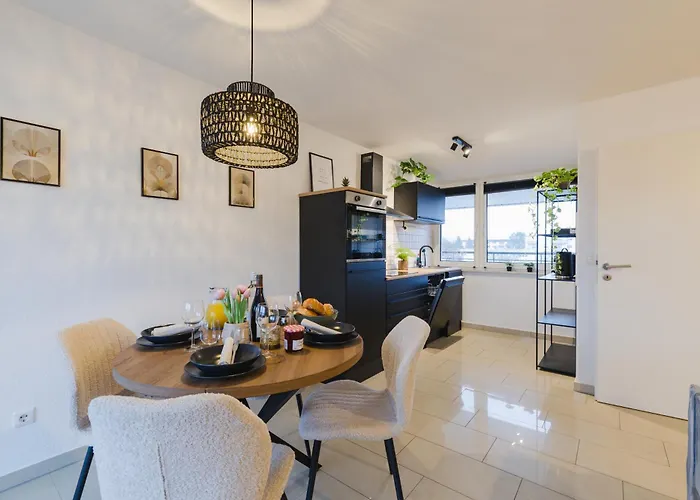 Moderne 2-Zimmer Wohnung - Kostenloser Parkplatz Rastatt photo