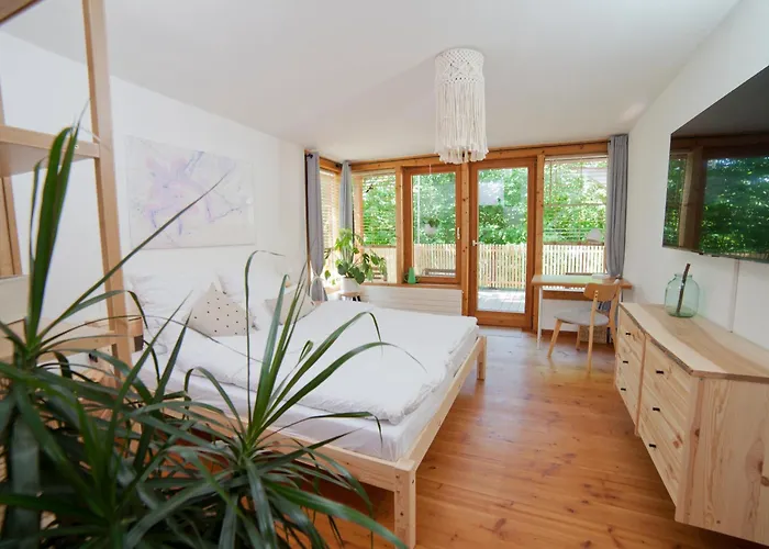 Fuchs Und Hasenhaus Mit Grosser Terrasse Fuer Familien Engelsbrand foto