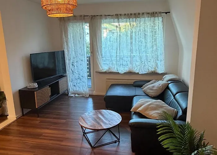 Zentrale 3-Zimmer-Wohnung Mit Balkon - Bis 5 Gaeste Ludwigsburg foto