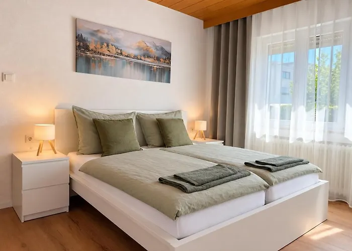 Modernes, Gemuetliches Zuhause Mit Platz Fuer Alle Salach photo