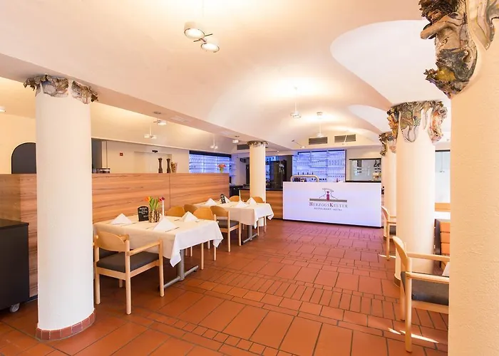 Herzogskelter Restaurant Hotel Gueglingen photo