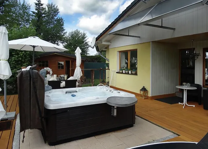 Cozy Holiday Home In Lenzkirch With Whirlpool φωτογραφία
