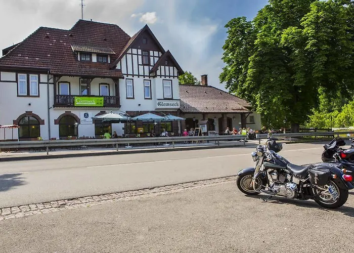 Restaurant Glemseck Hotel Leonberg photo