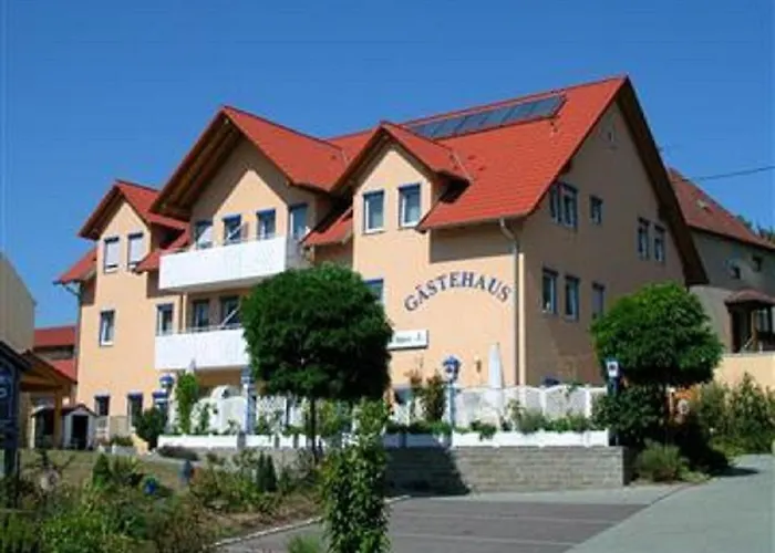 Gasthaus Zum Baeren Gaestehaus Wittighausen photo
