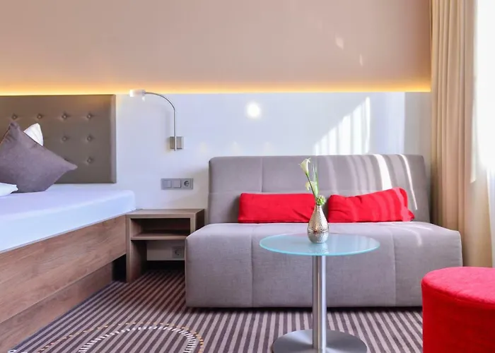 Hotel Fuchsen Kirchheim unter Teck photo