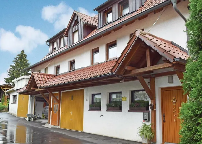 2 Bedroom Amazing Home In Alpirsbach-Roemlinsdorf Marschalkenzimmern photo