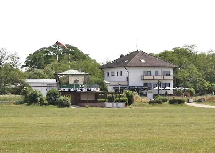 Am Flugplatz Hotel Hockenheim photo
