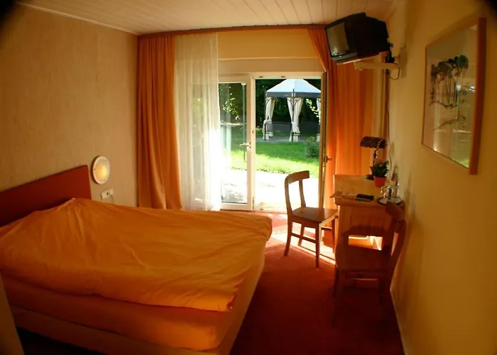 Hotel La Provence Garni Rheinau photo