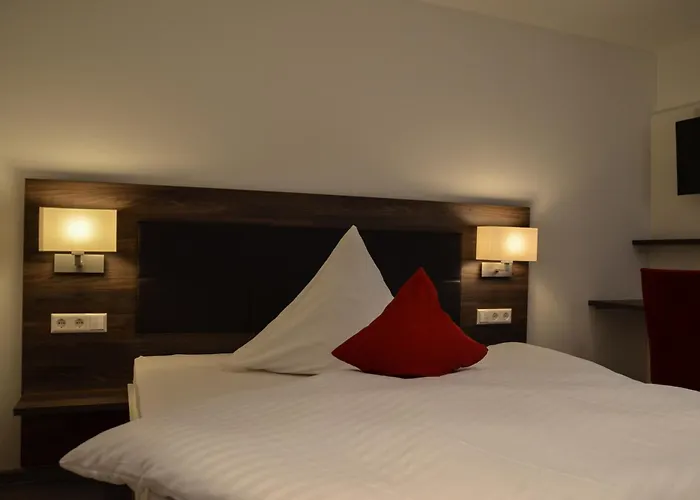 Hotel Restaurant Lamm Monsheim  photo